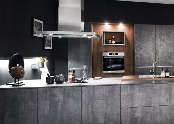 minimalistische-keuken-zwart-antraciet-donkergrijs